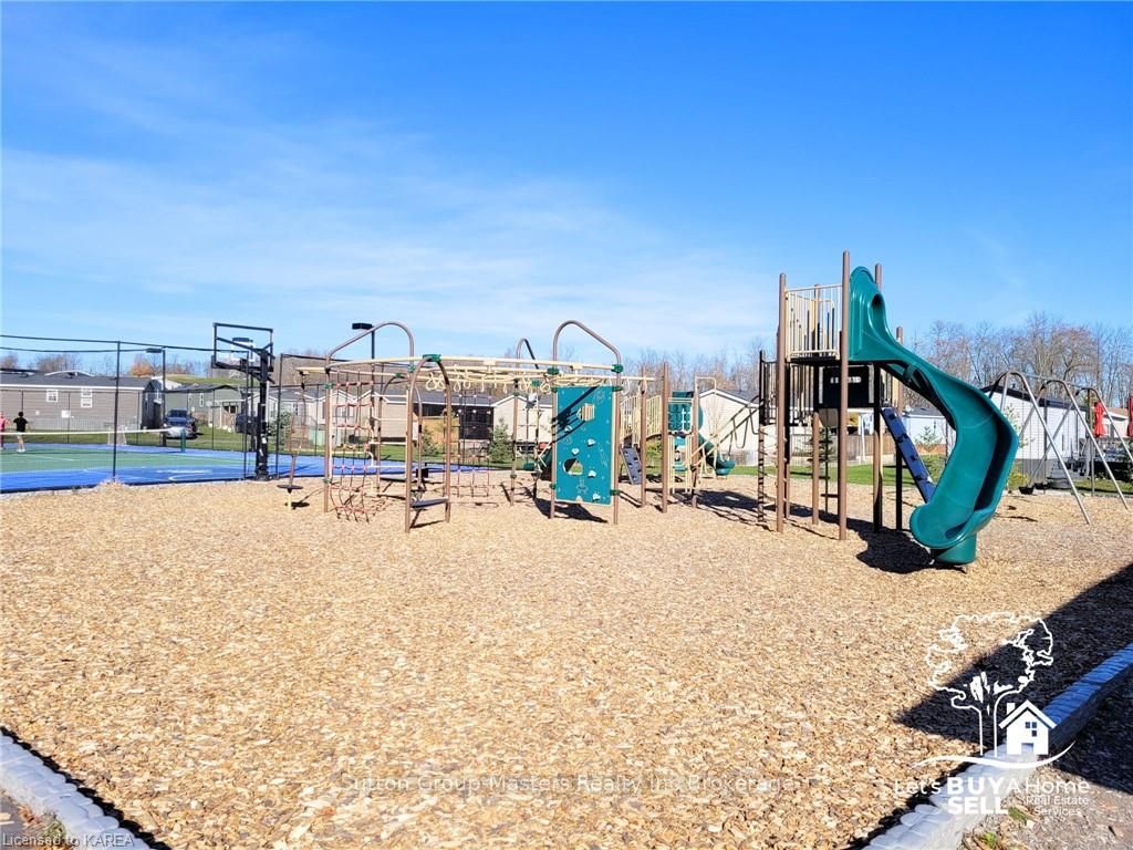 1235 VILLIERS Line, #4BobsW
