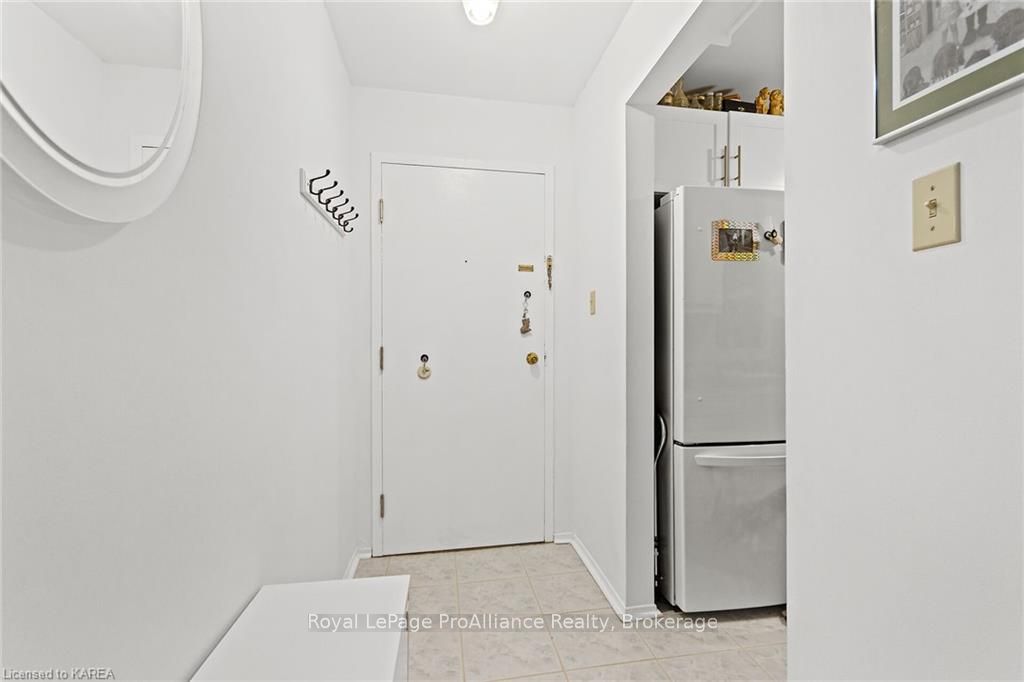 573 ARMSTRONG Road #101