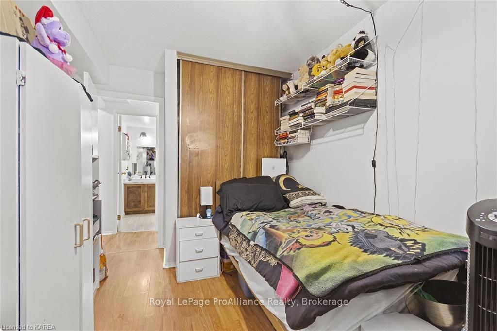 573 ARMSTRONG Road #101