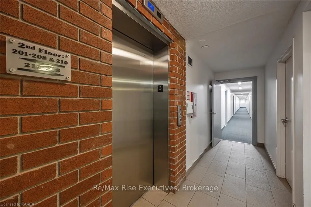 580 ARMSTRONG Road, #118