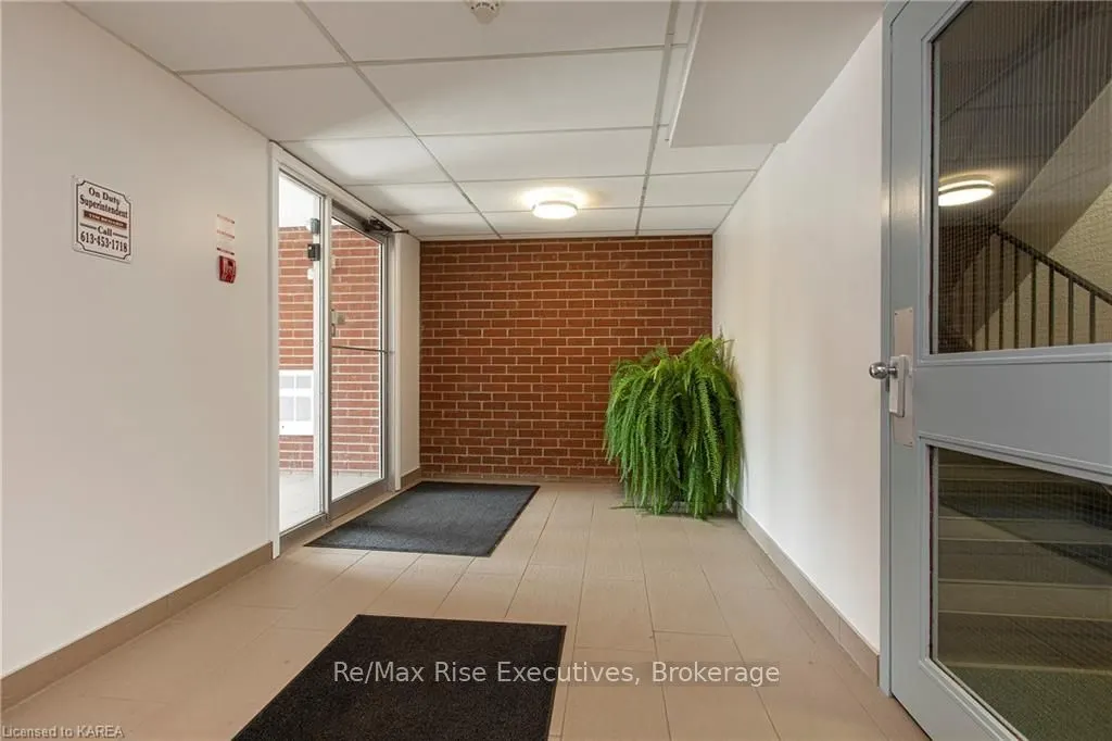 580 ARMSTRONG Road, #118