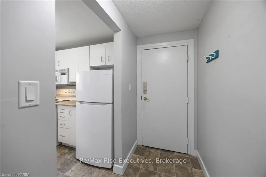 580 ARMSTRONG Road, #118