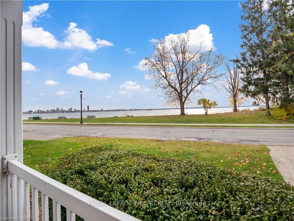 616 LAKESHORE Road