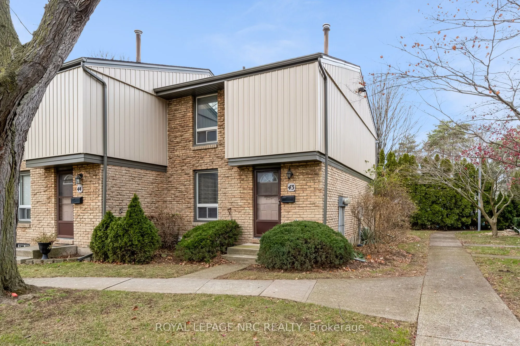 302 VINE Street #43