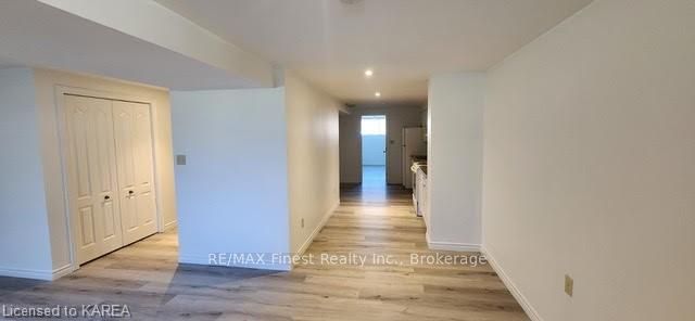 882 BEACONHILL Court