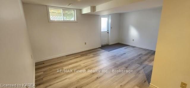 882 BEACONHILL Court