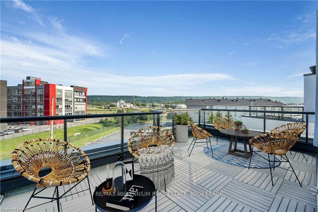 80 WINDWARD Drive #14