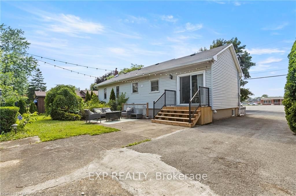 1329 NIAGARA STONE Road