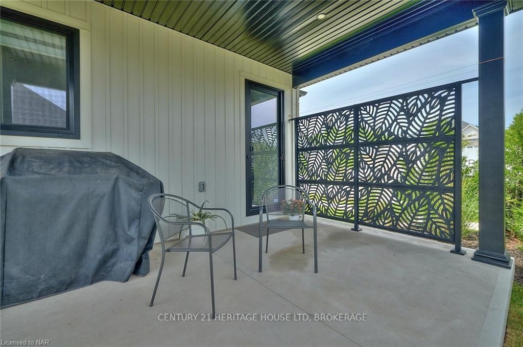 4242 VILLAGE CREEK Drive