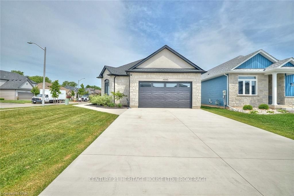 4242 VILLAGE CREEK Drive