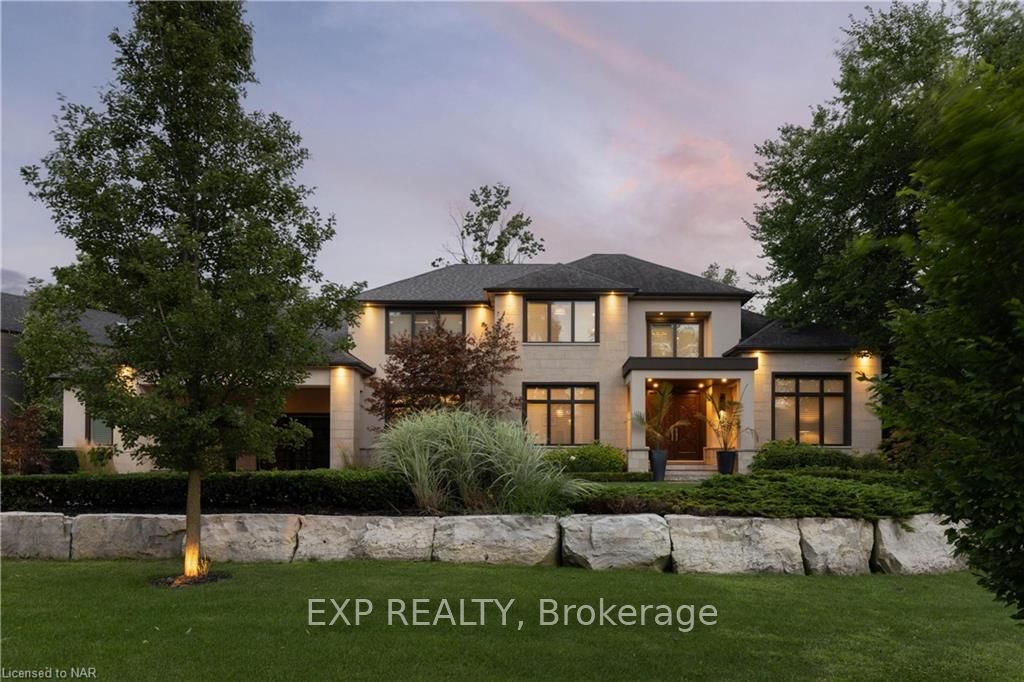 362 NIAGARA Boulevard