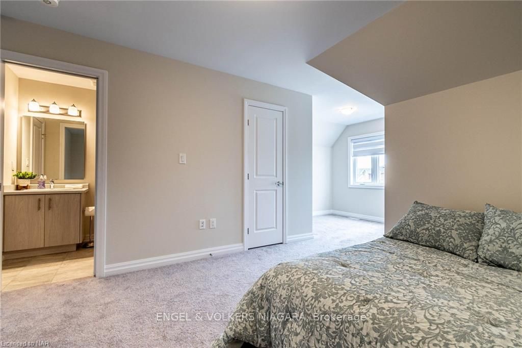 4311 MANN Street #62