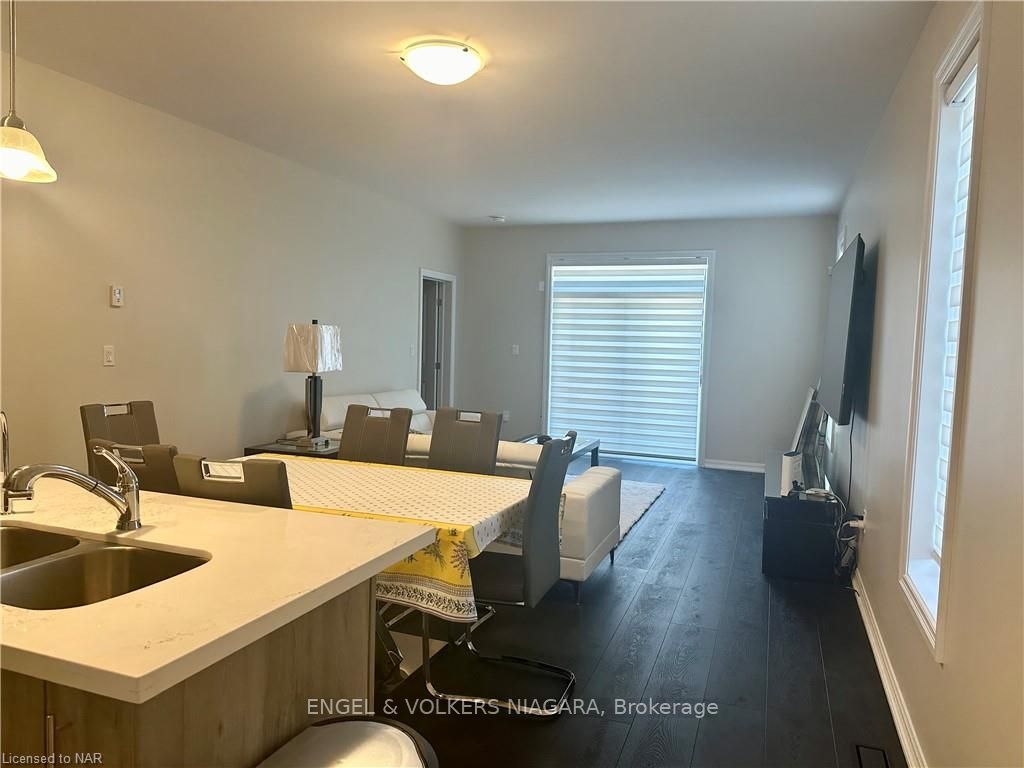 4311 MANN Street #62