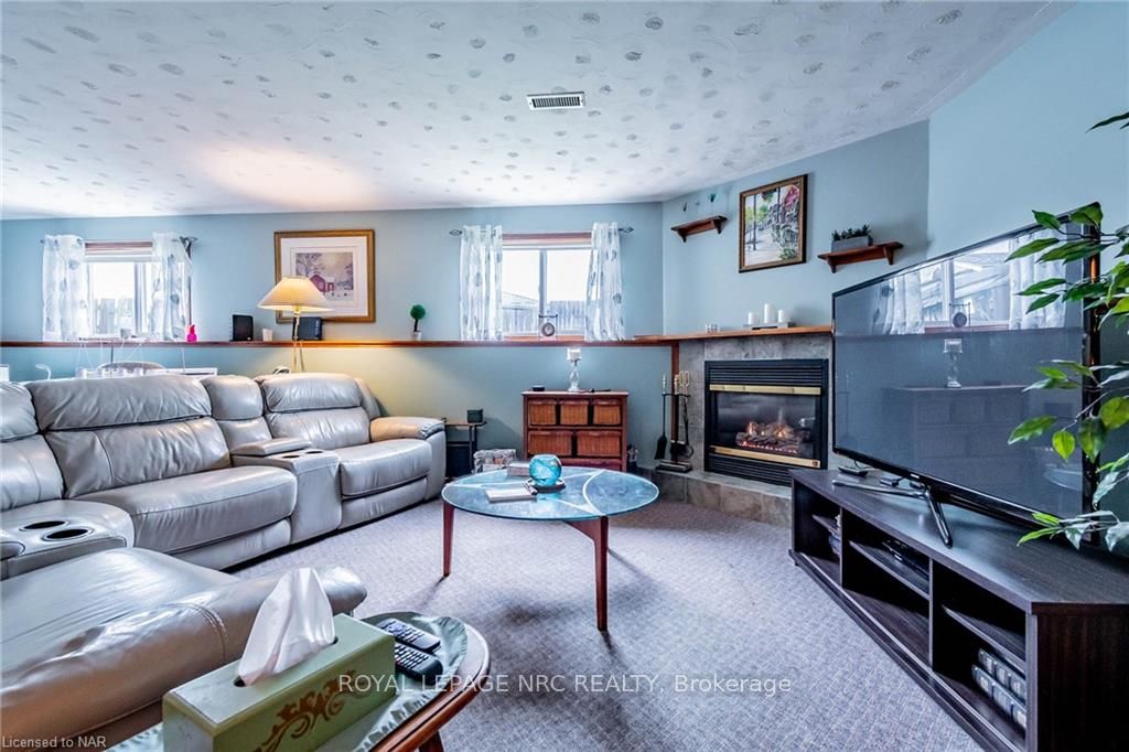 19 WINDLE VILLAGE Crescent