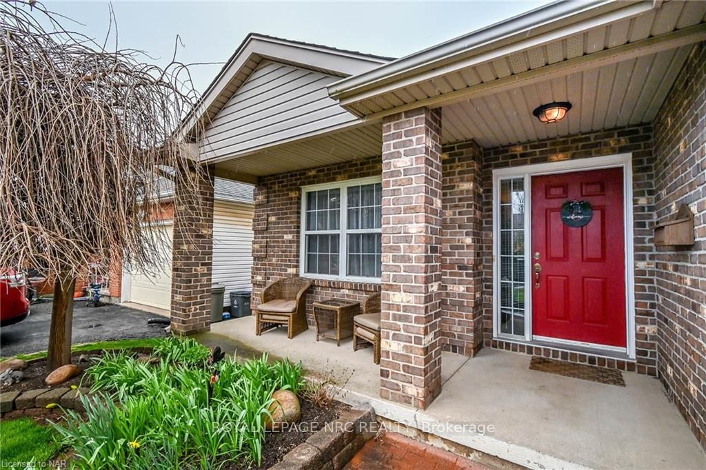 19 WINDLE VILLAGE Crescent