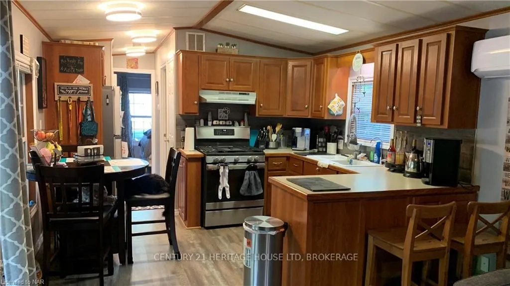 490 EMPIRE Road