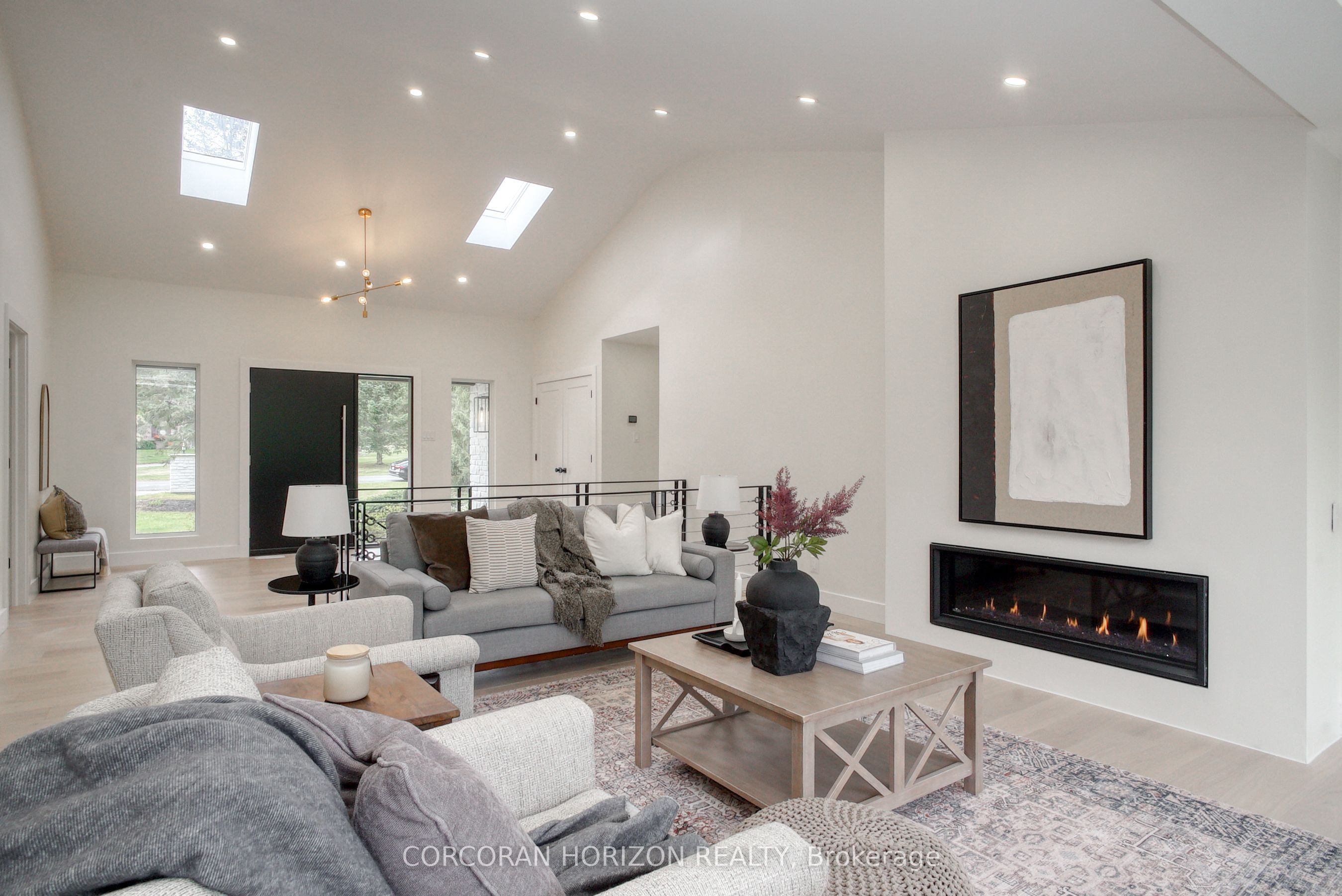 104 Grandview Dr