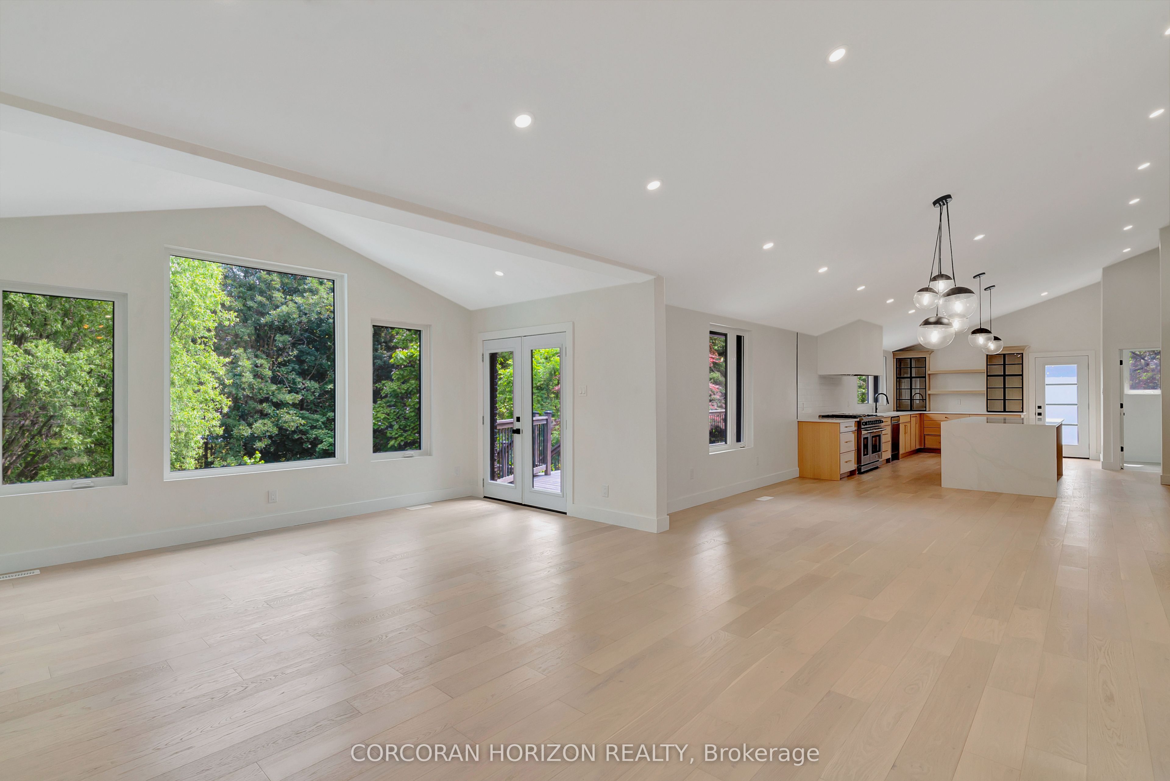 104 Grandview Dr