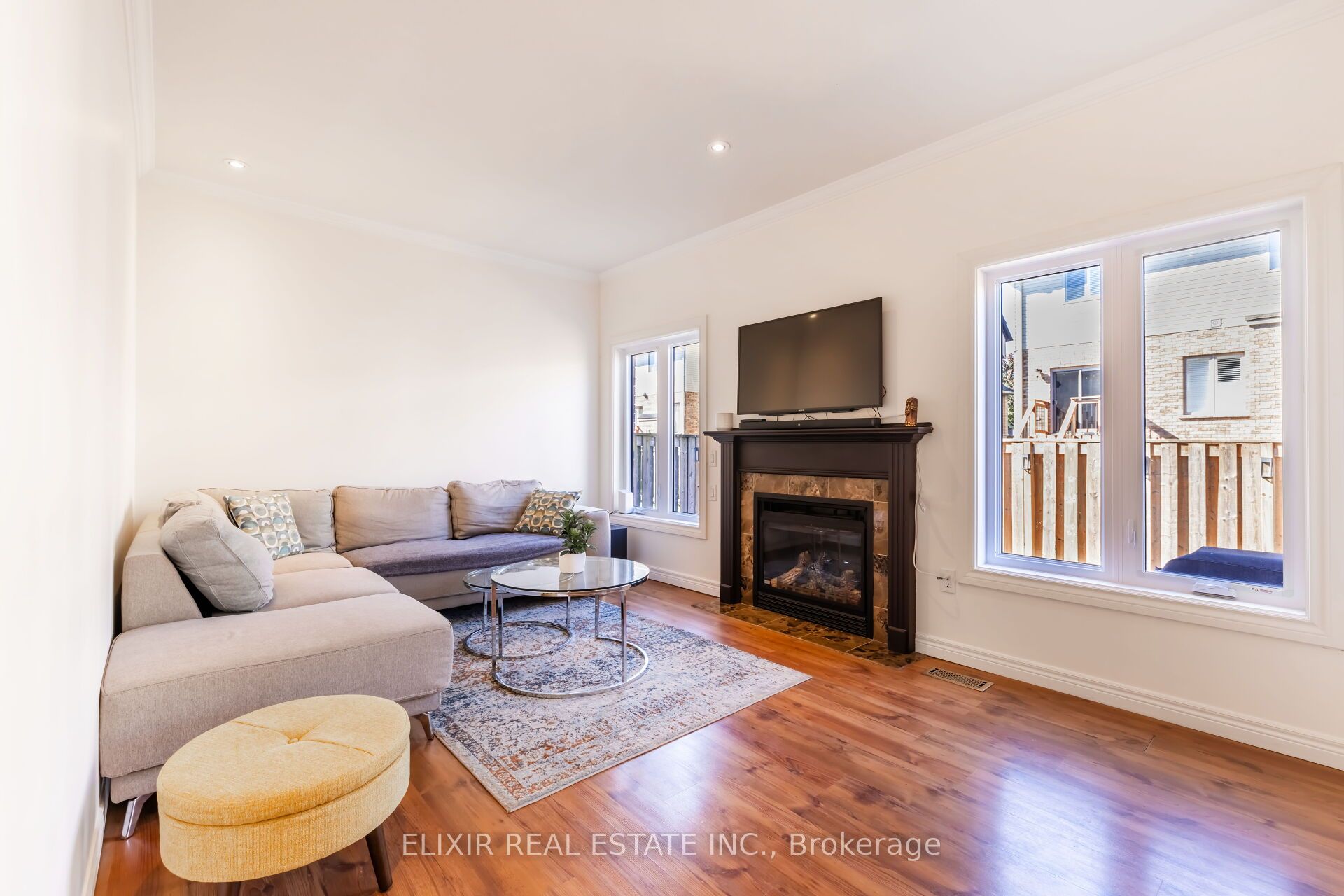 310 Southbrook Drive #7