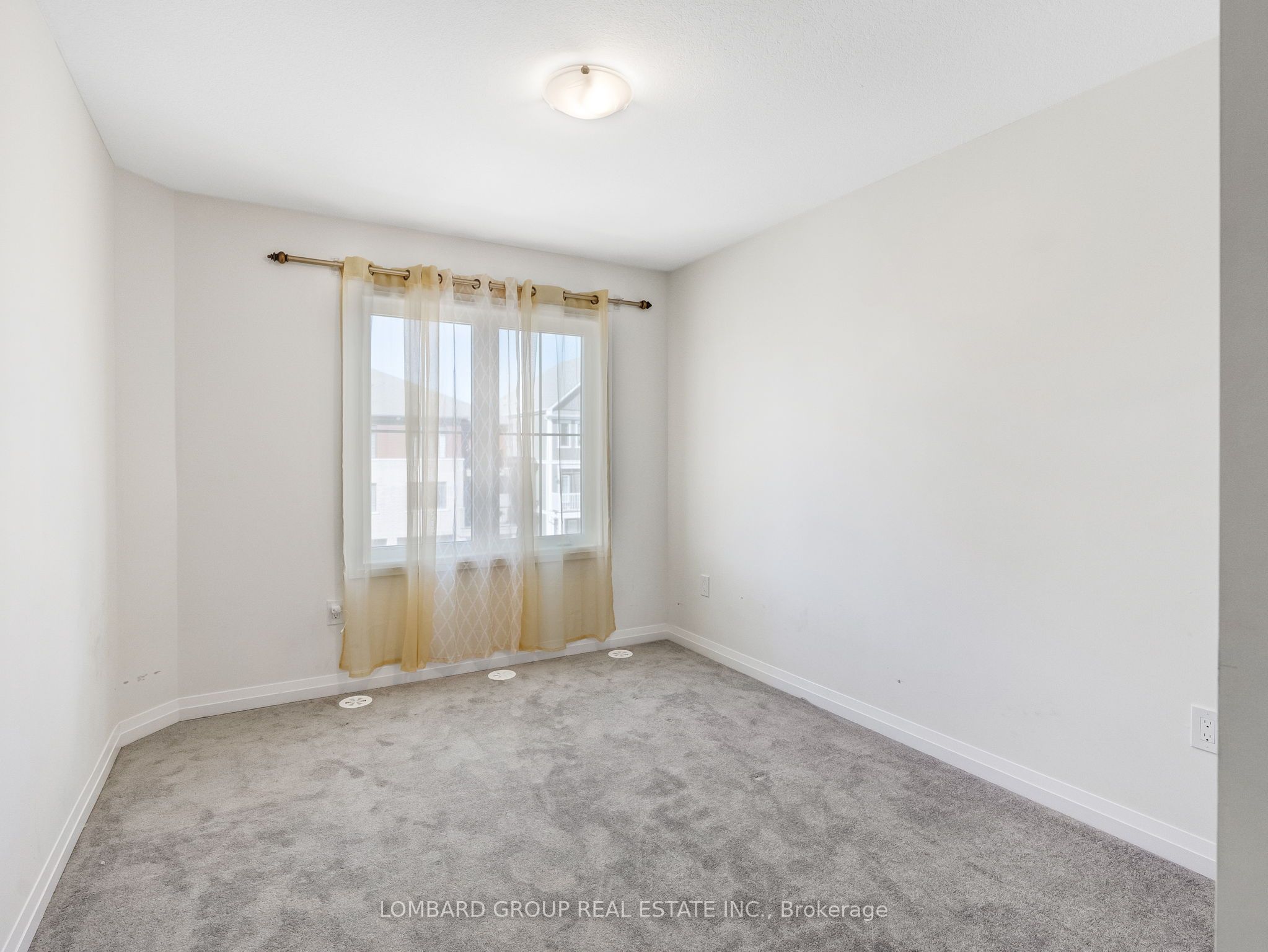 75 NORWICH Crescent
