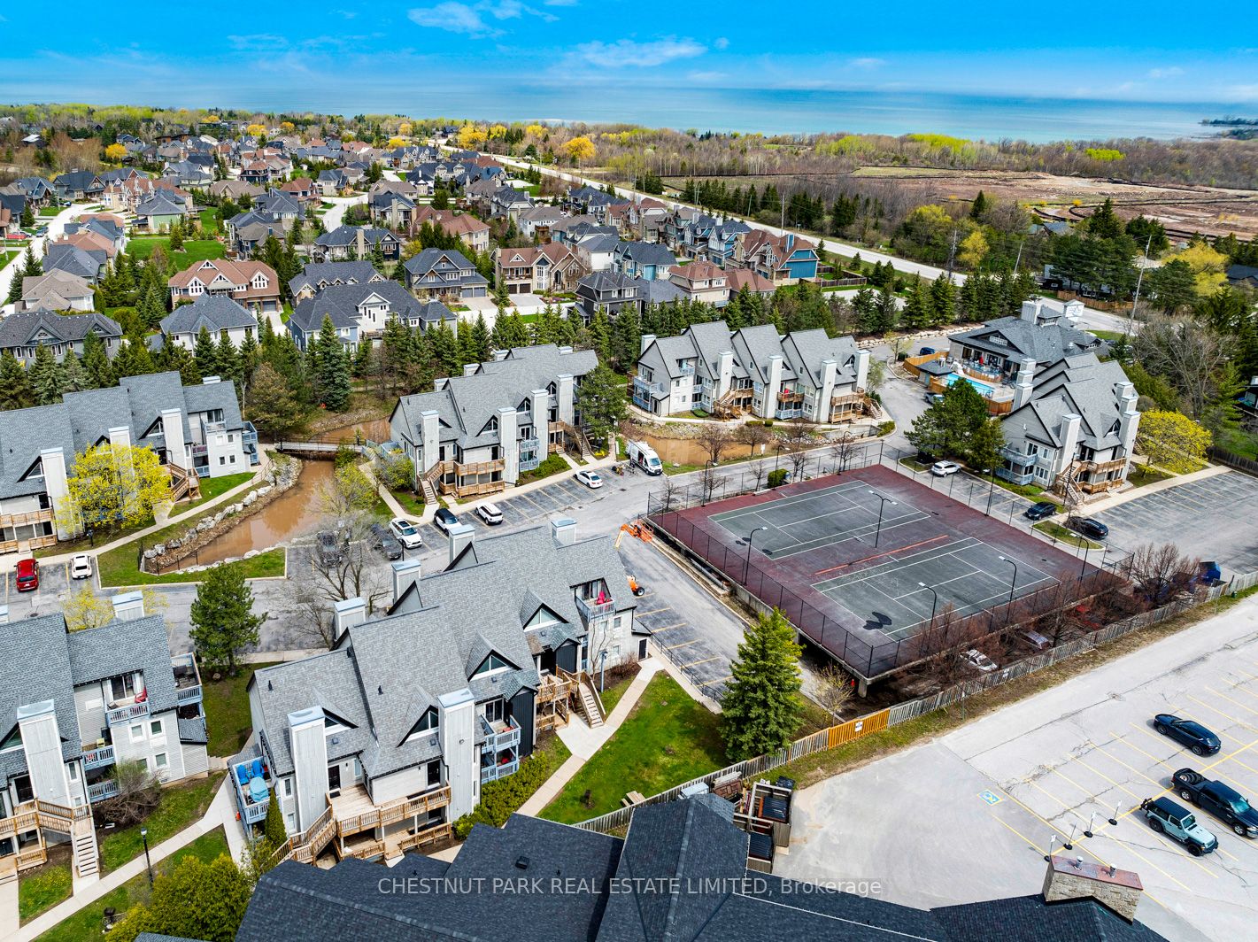 796468 Grey Road 19 #406