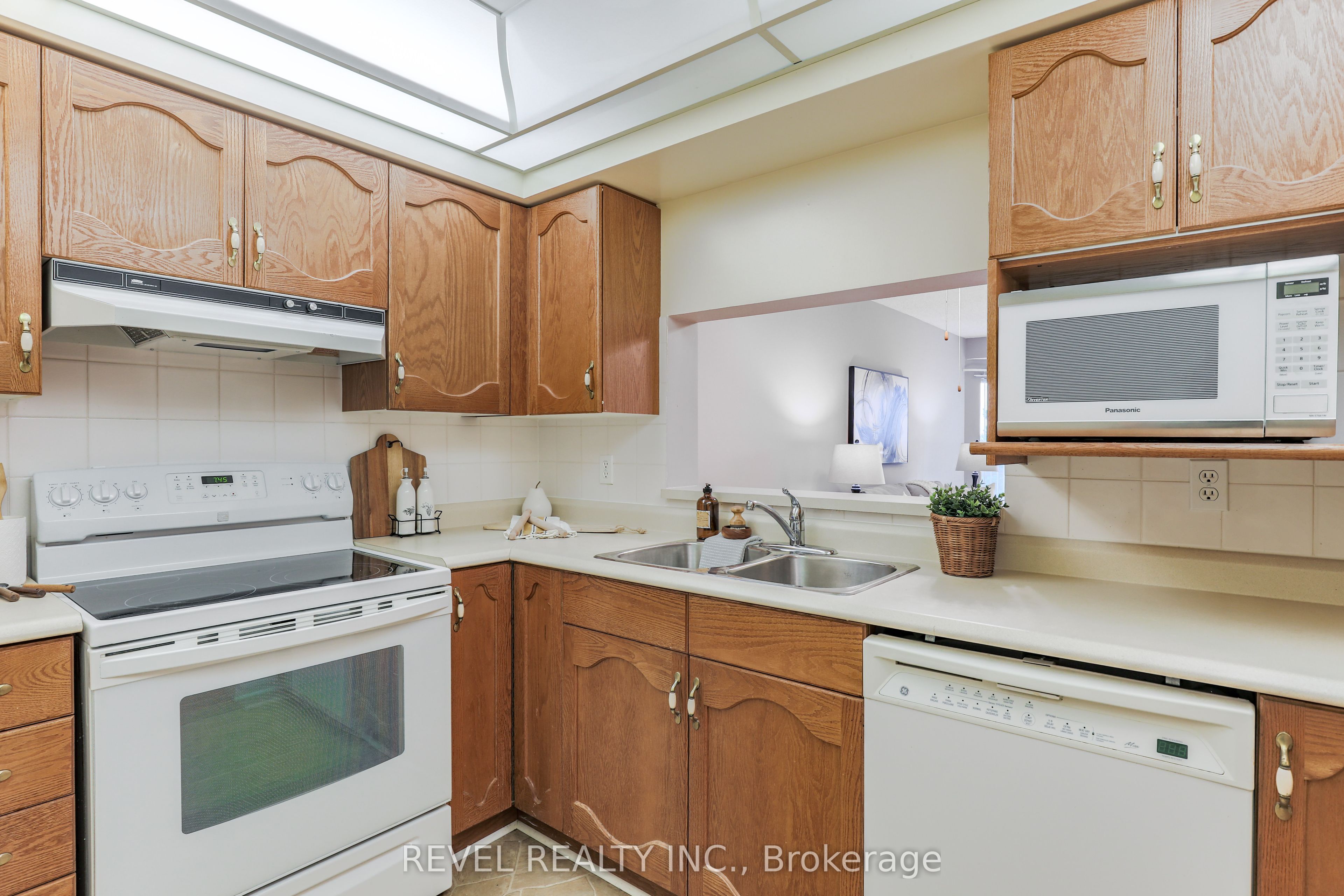4 Heritage Way #308