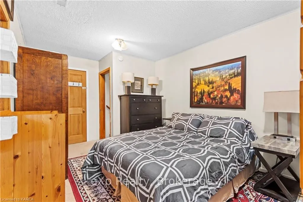 197 FAIRWAY HILL Crescent