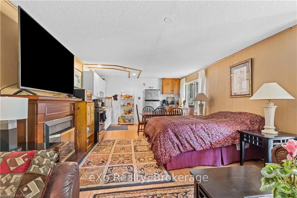 197 FAIRWAY HILL Crescent