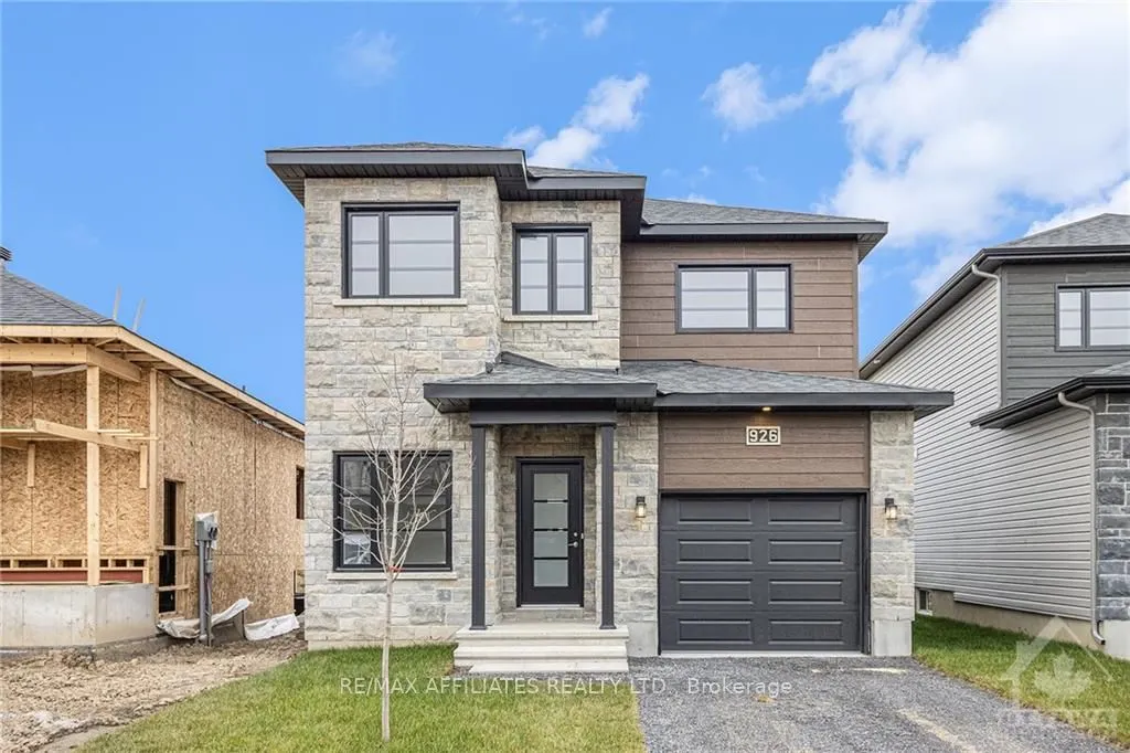 1205 MONTBLANC Crescent