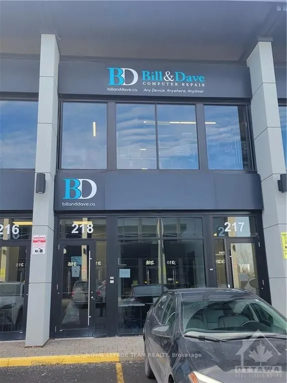 2310 ST LAURENT Boulevard, #218