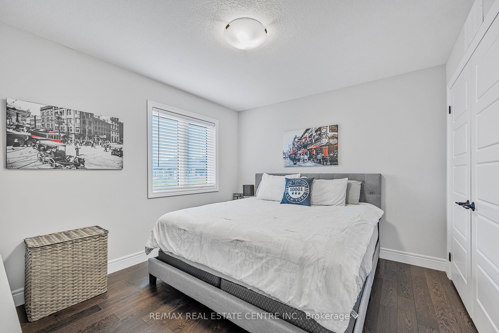 16 Tindall Crescent