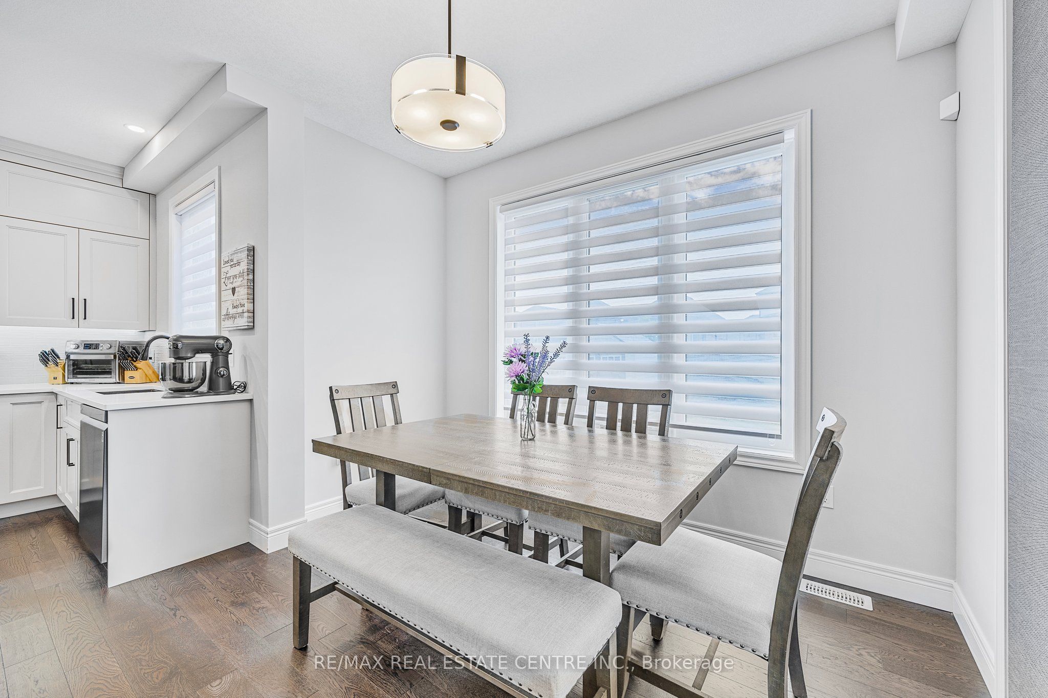 16 Tindall Crescent