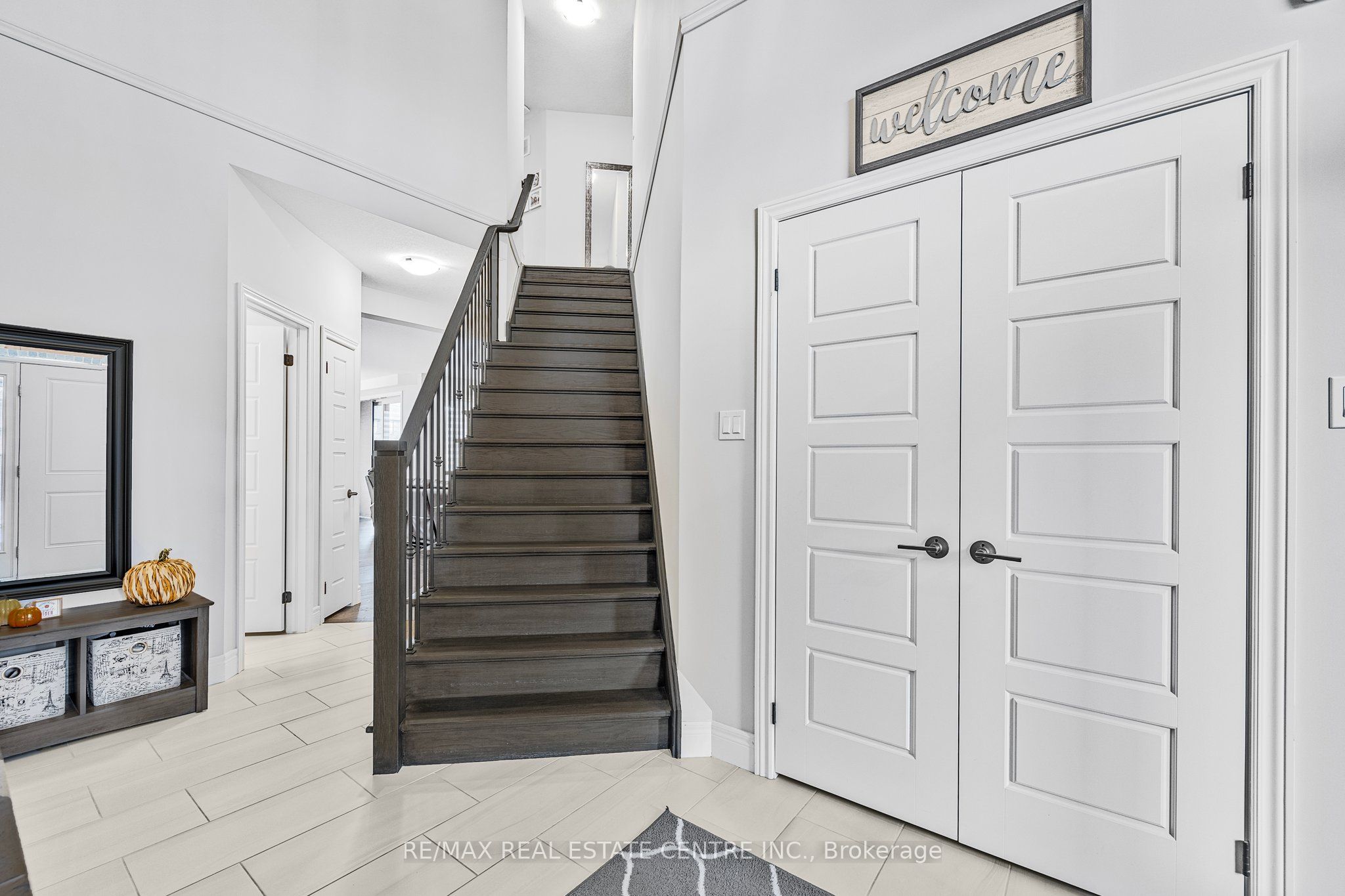 16 Tindall Crescent