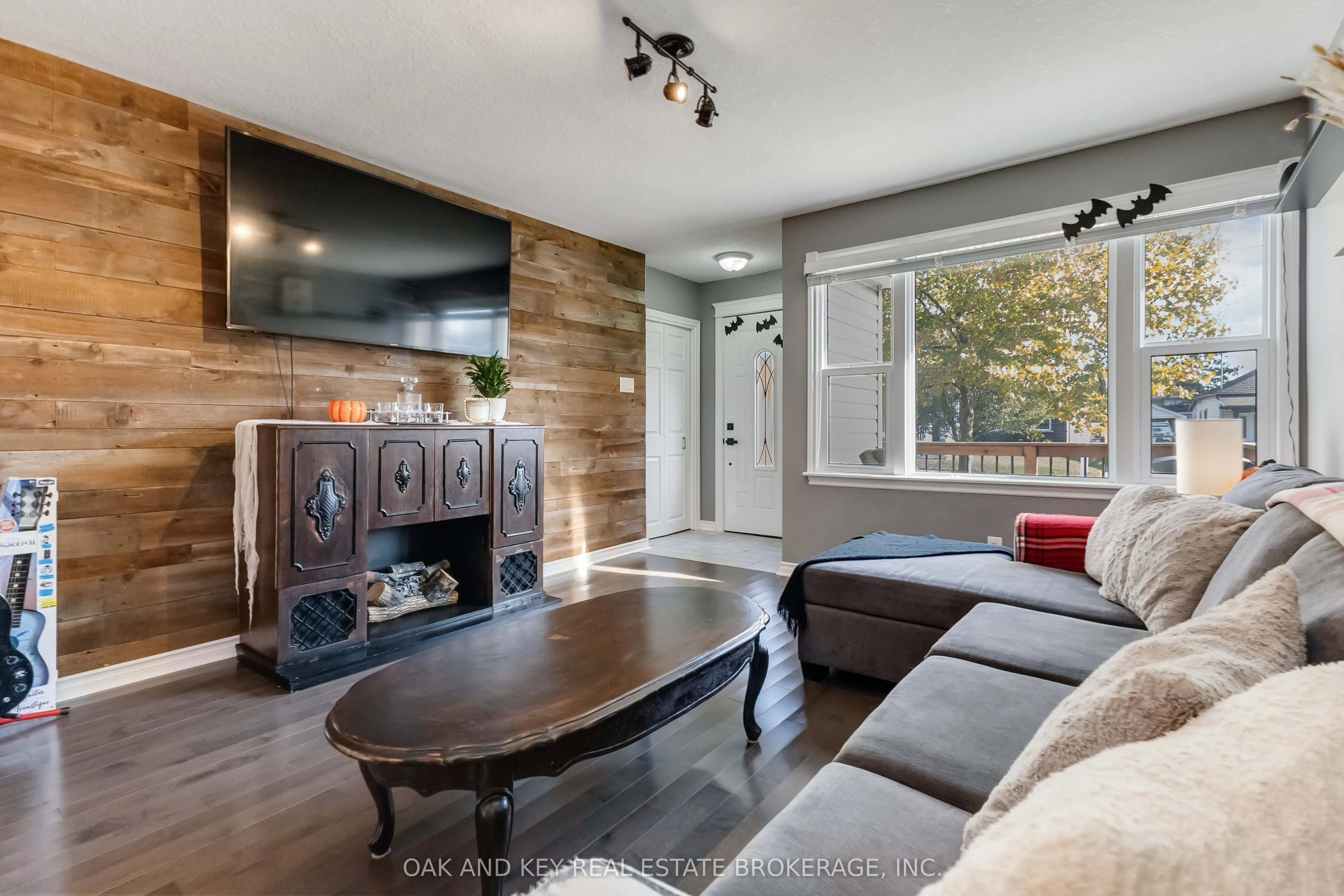 87 Elgin Street