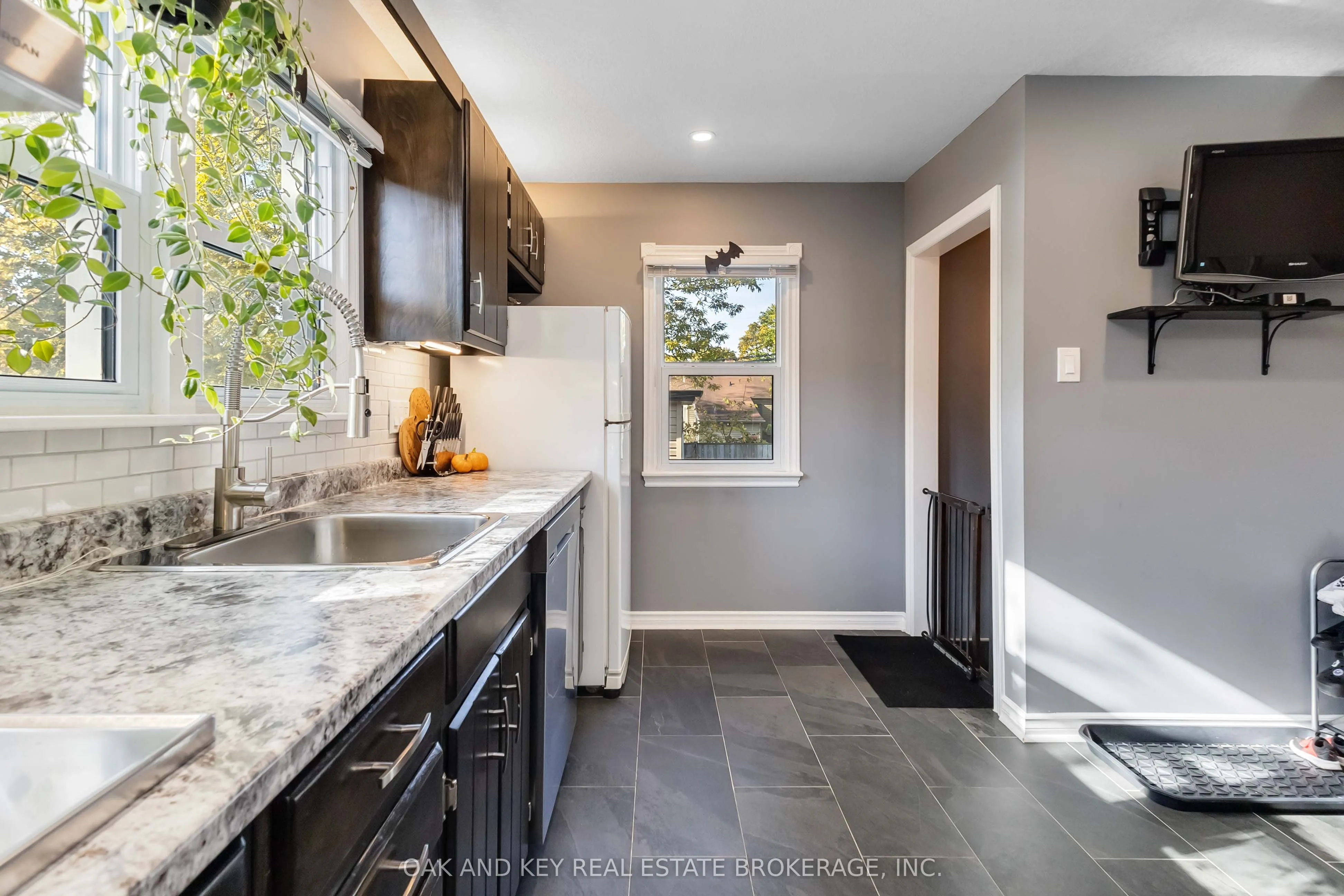 87 Elgin Street