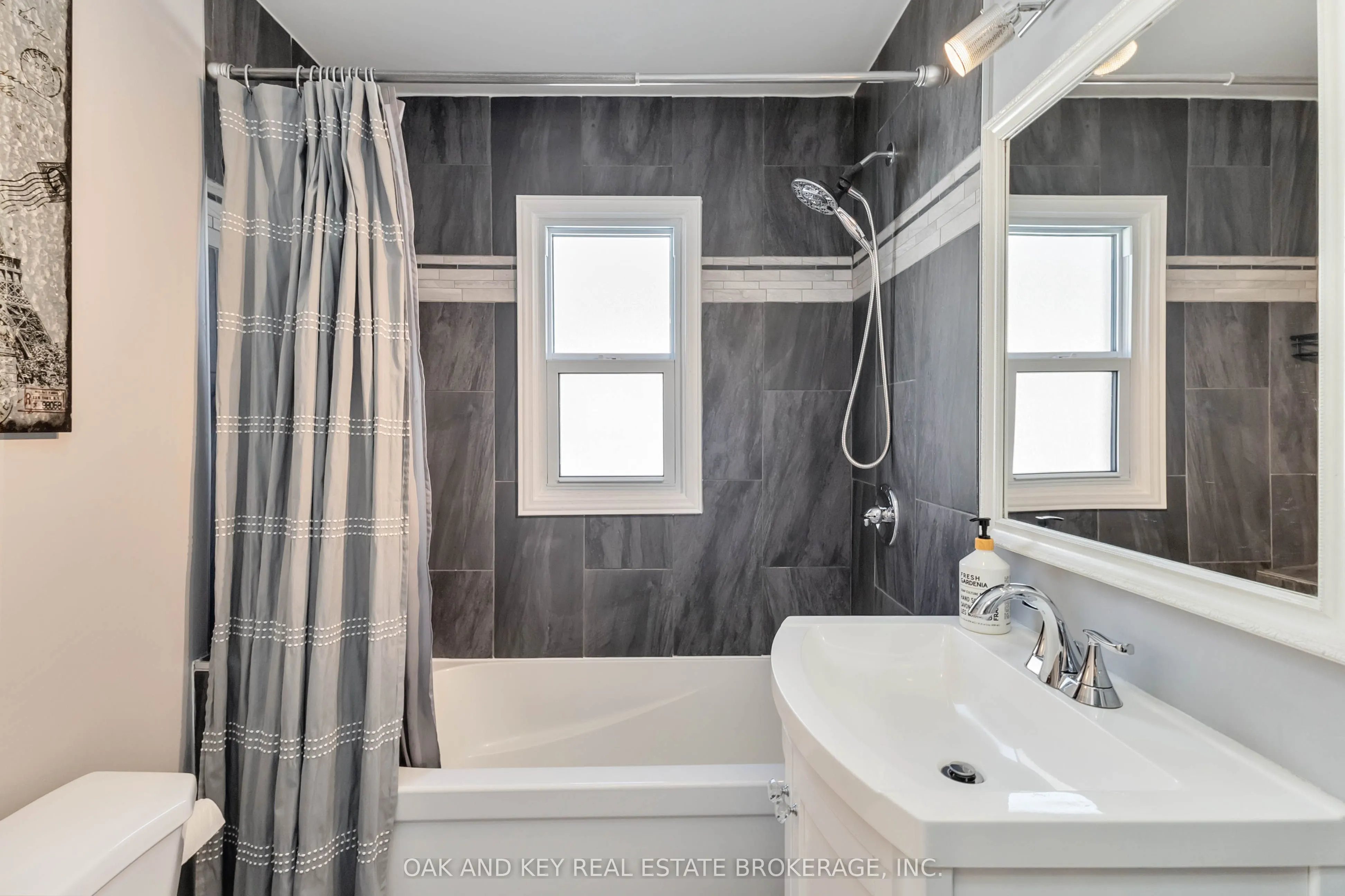 87 Elgin Street