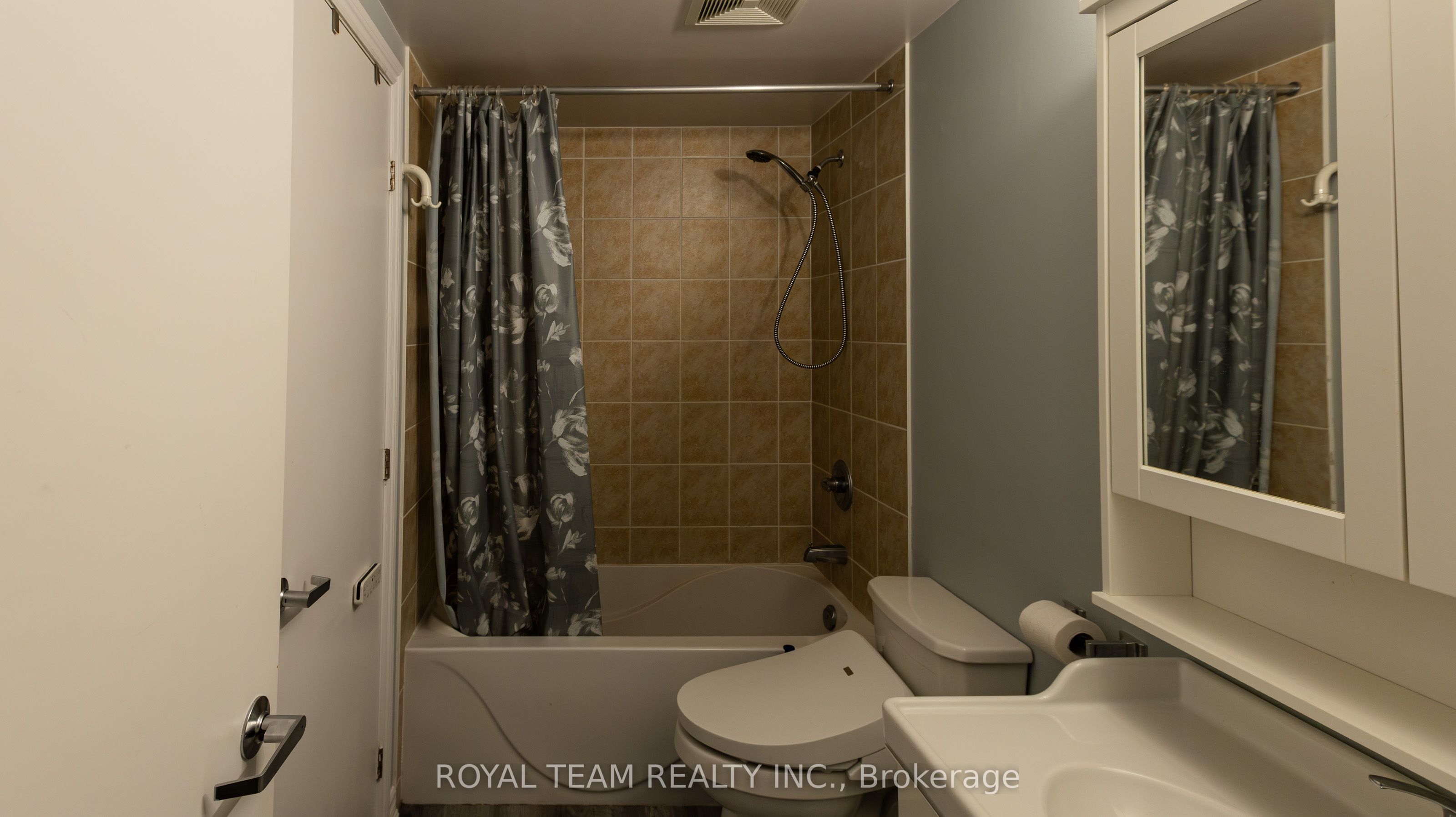 234 Rideau Street #1903