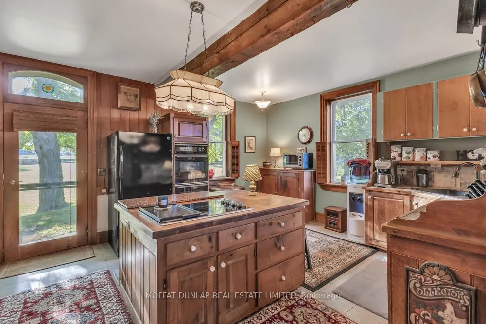 553257 County Road 16