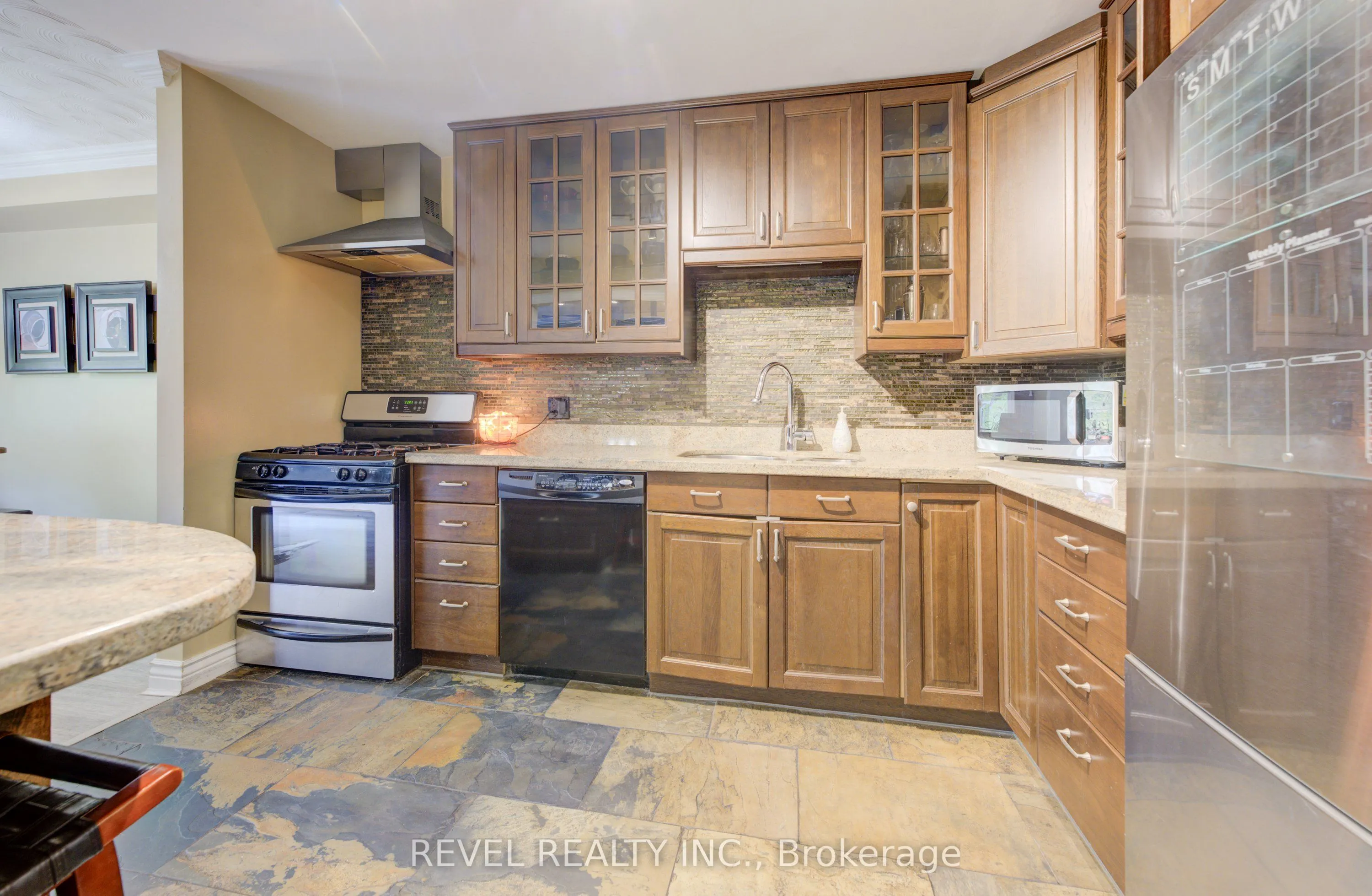 255 Mount Albion Road, #40