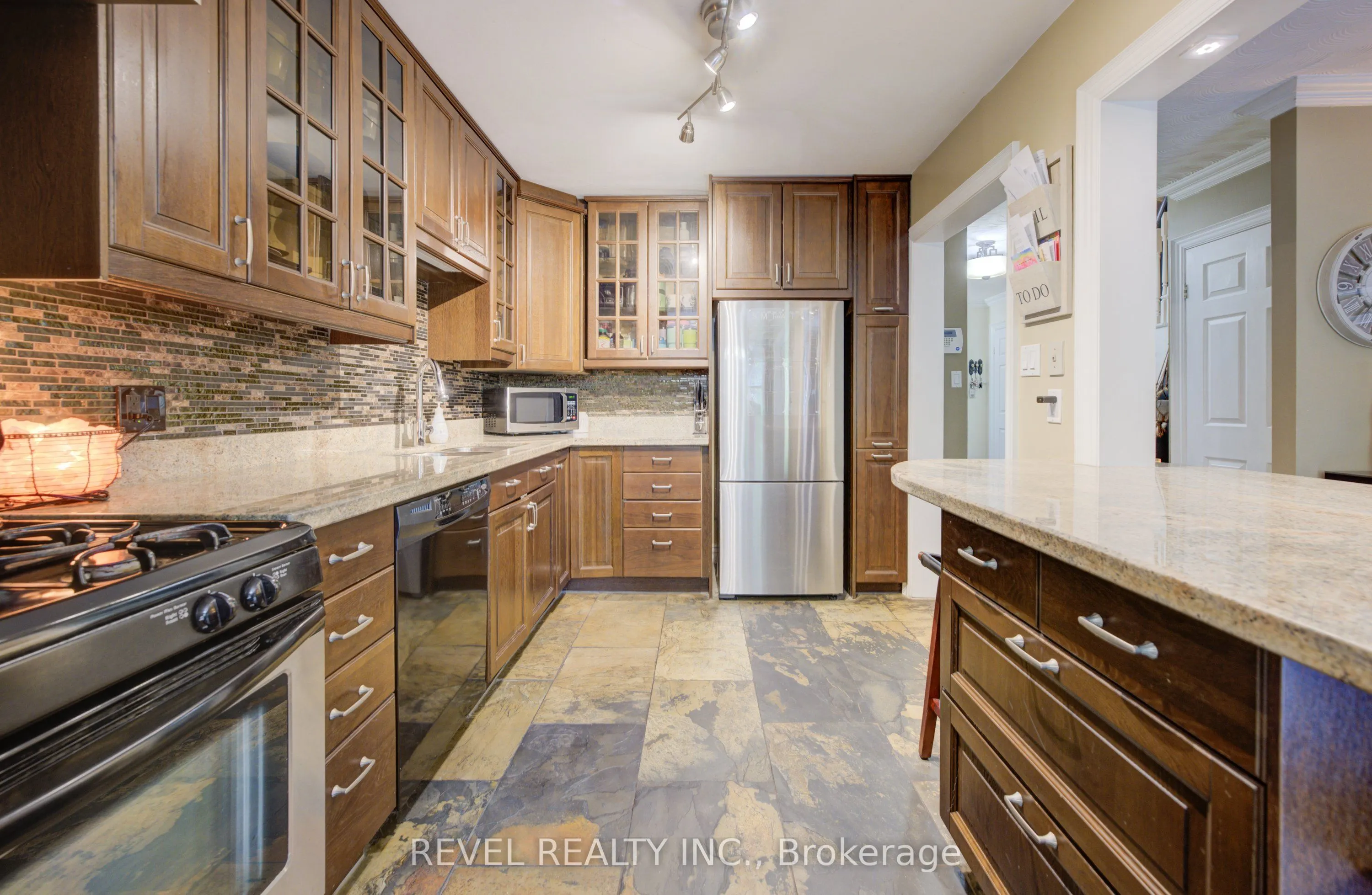 255 Mount Albion Road, #40