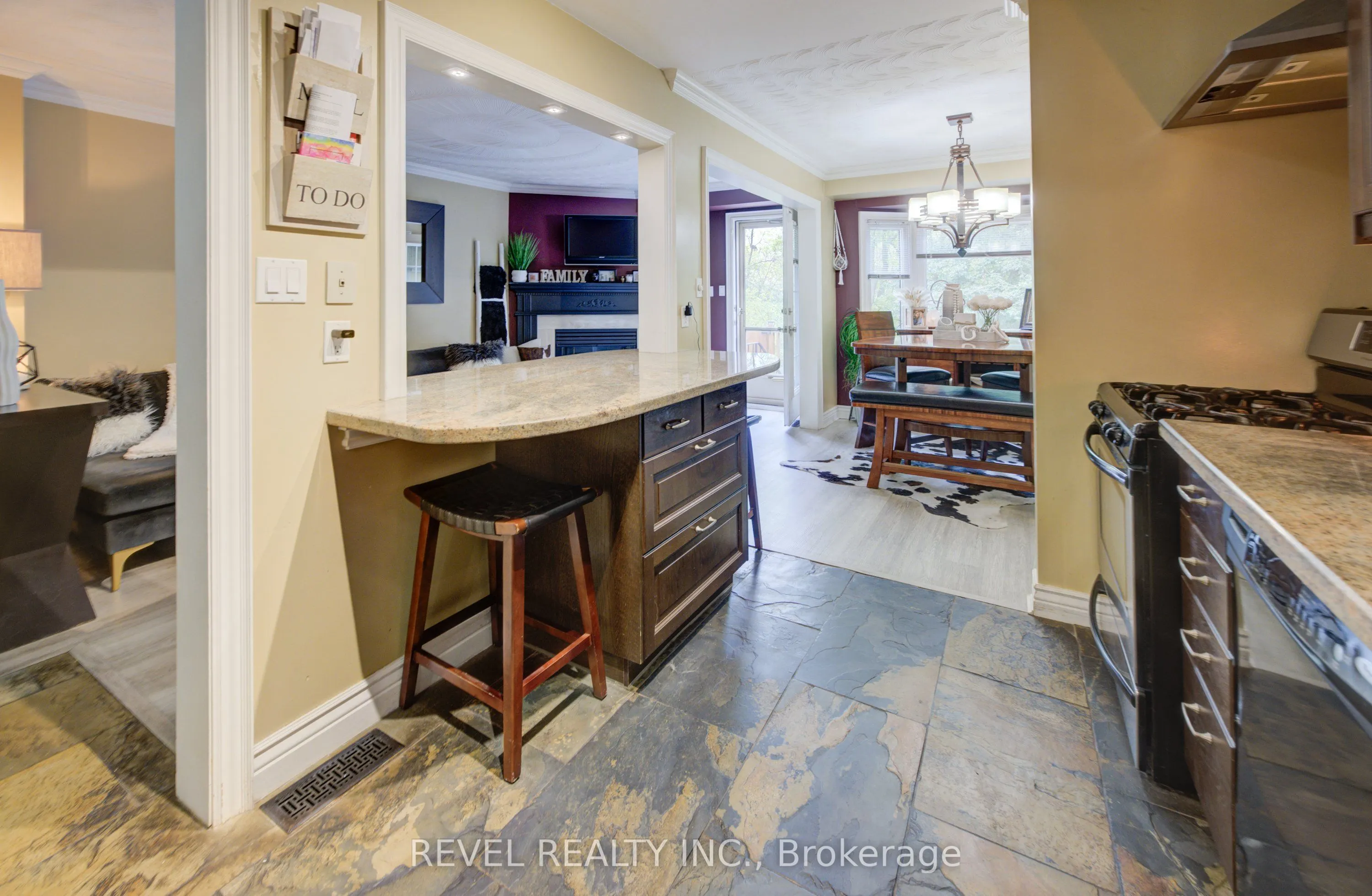 255 Mount Albion Road, #40