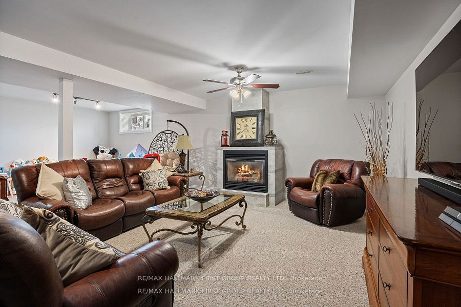 20 Hilltop Court