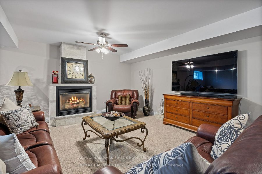 20 Hilltop Court