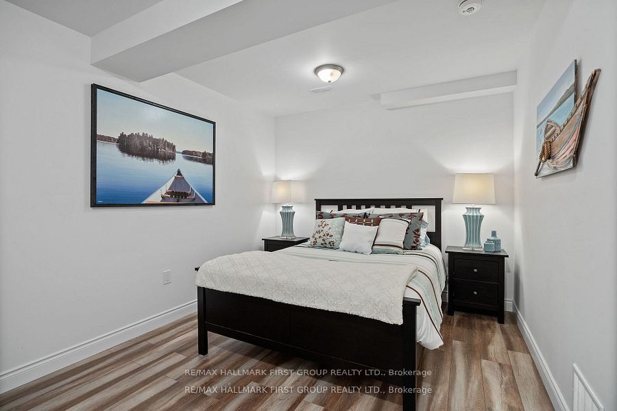 20 Hilltop Court