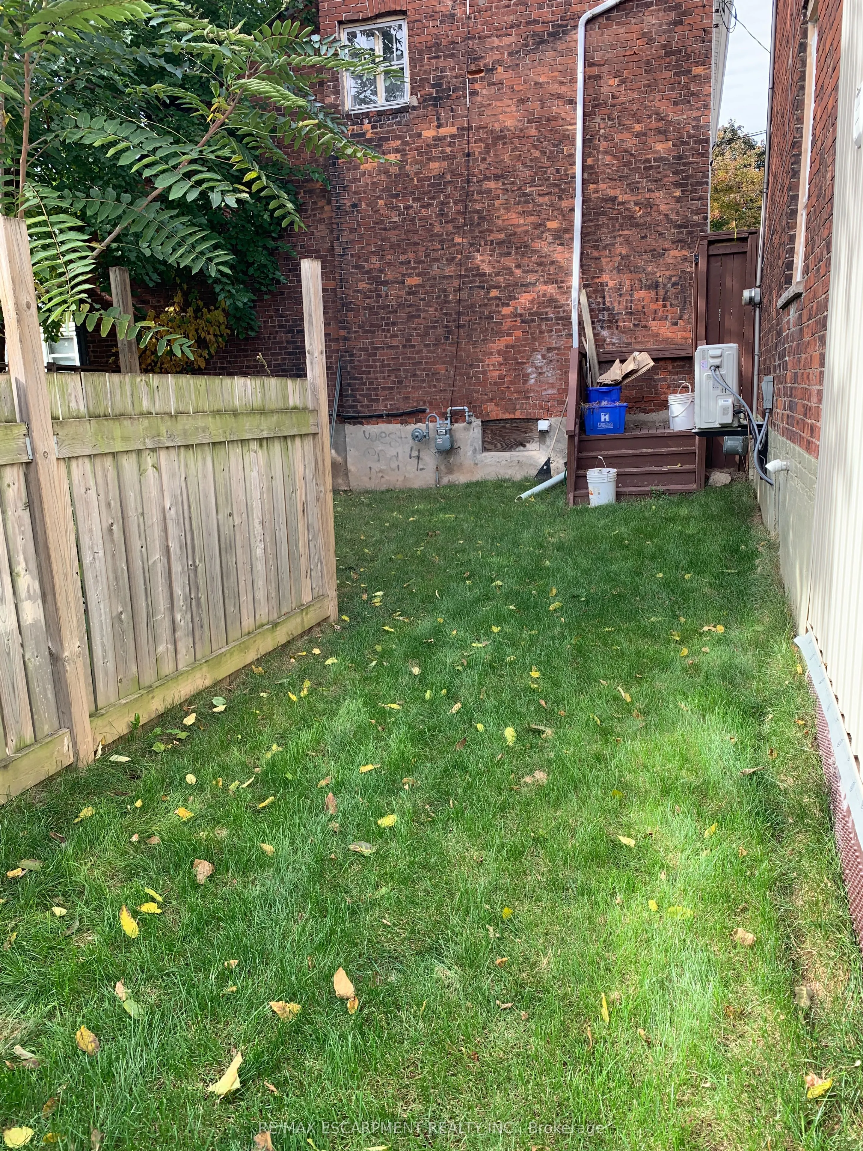 126 Evans Street