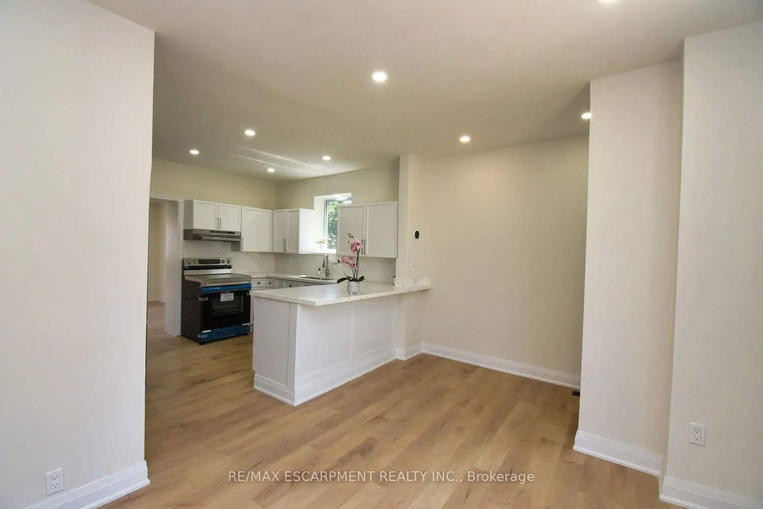 126 Evans Street