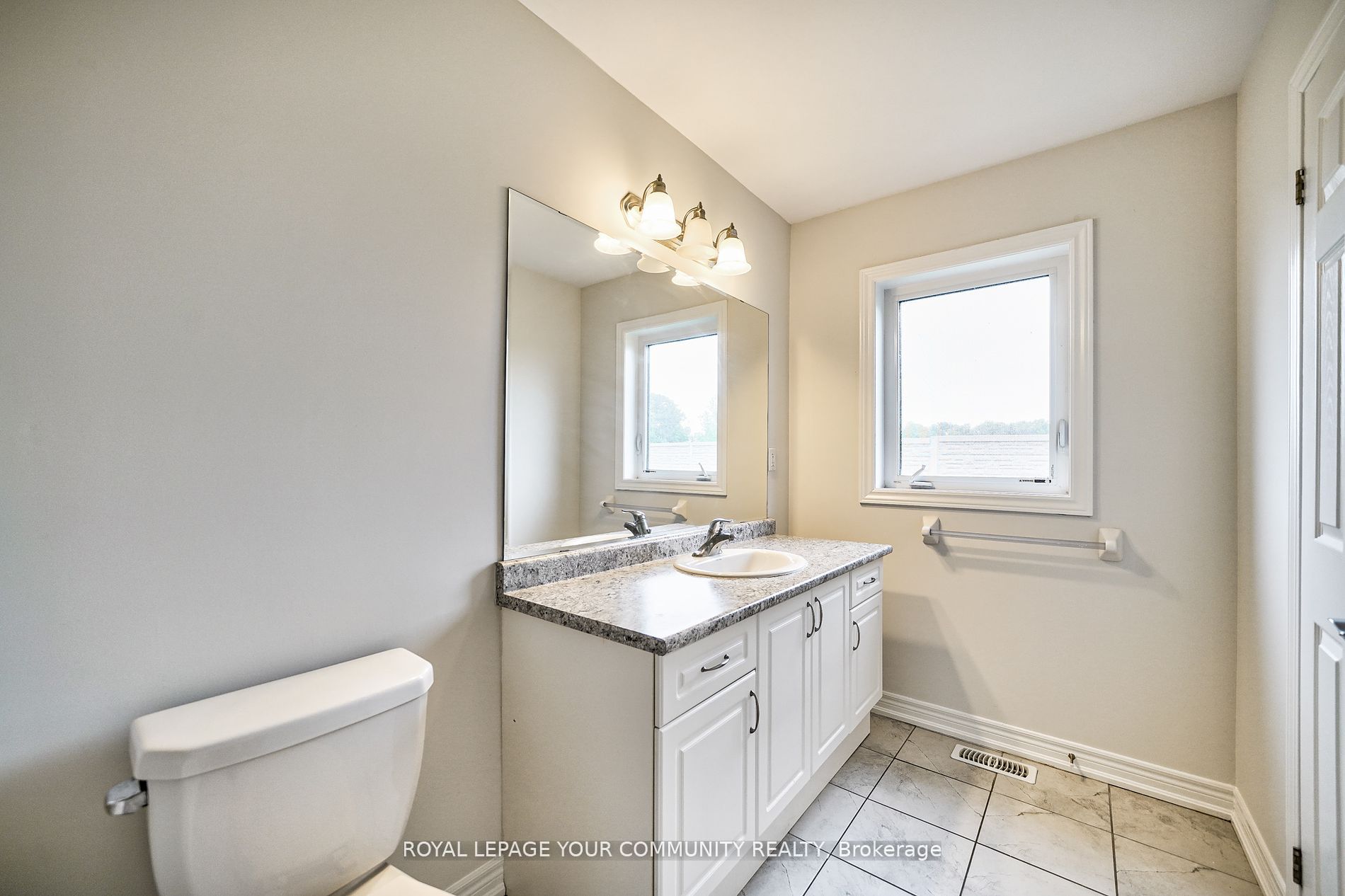 470 Linden Drive #25