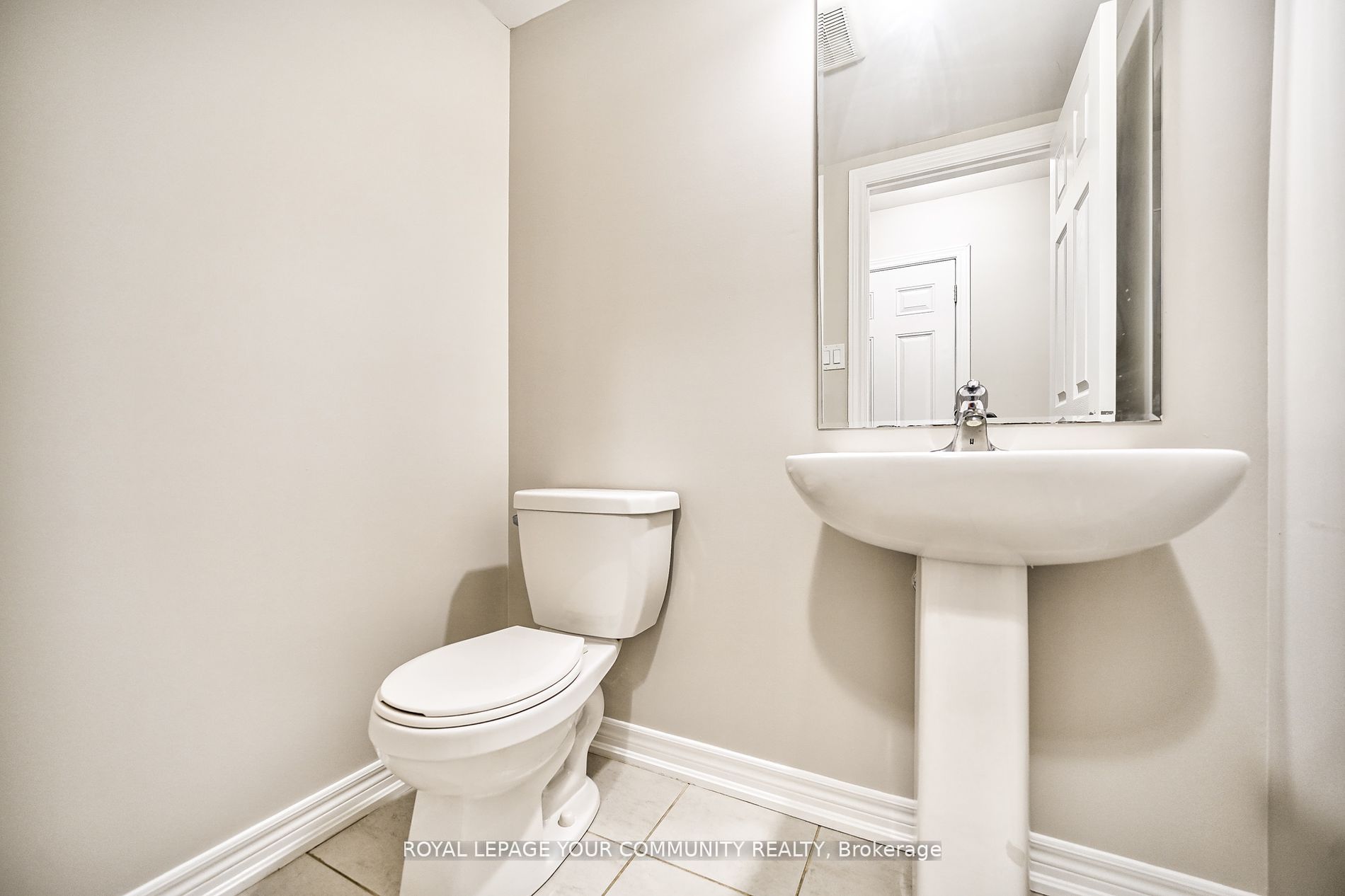 470 Linden Drive #25