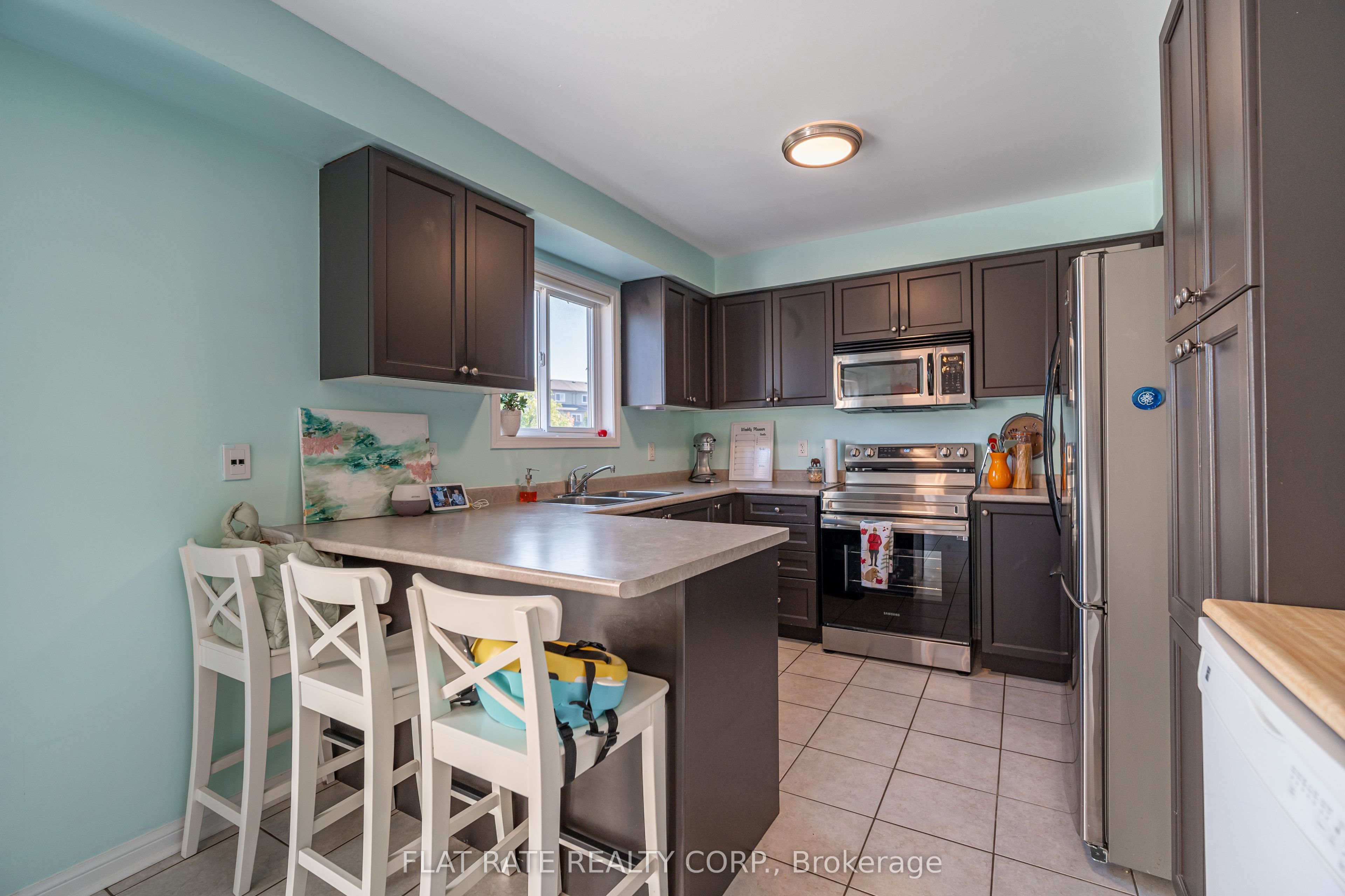 781 Tully Crescent