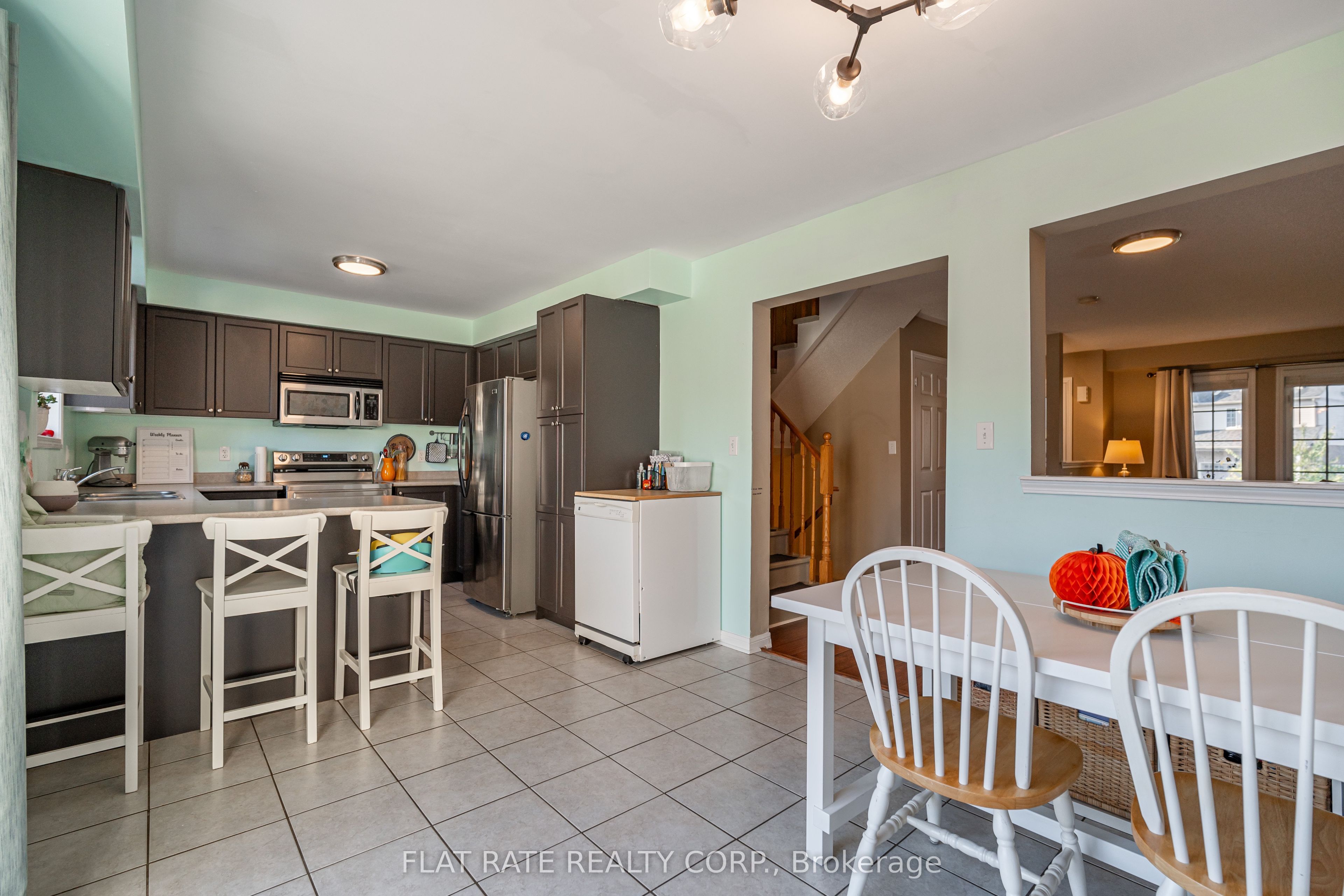 781 Tully Crescent